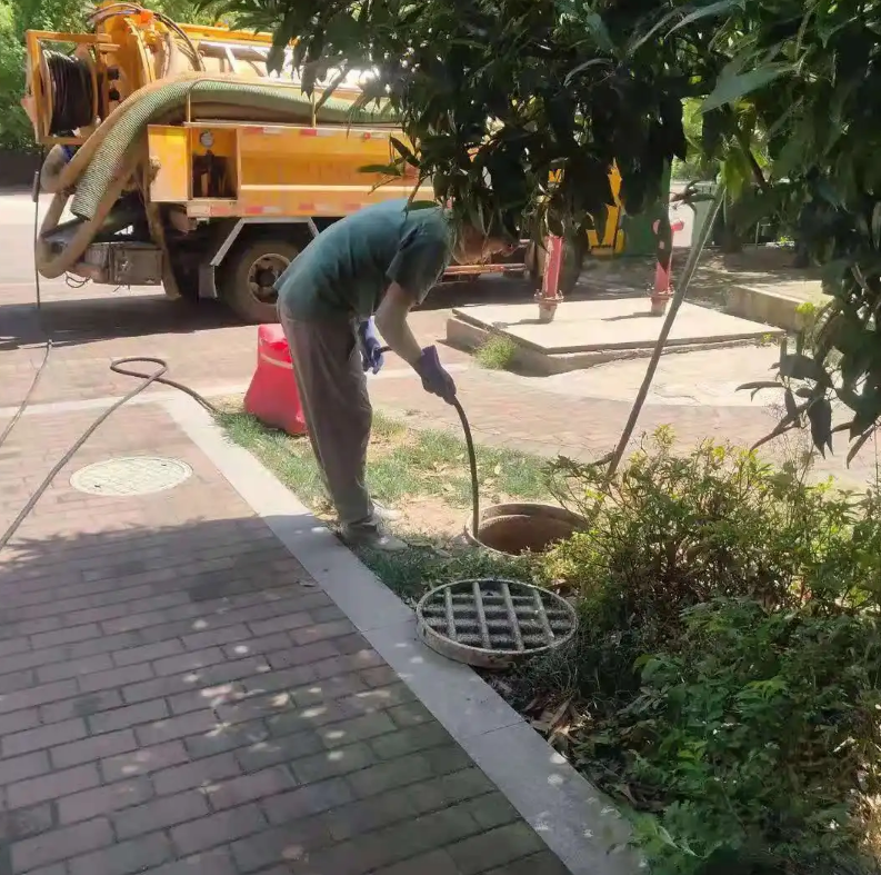 福清市政排污管道清淤疏通——专业团队，让您全程省心！